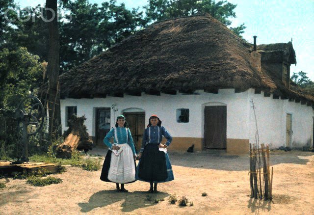 Beautiful+Color+Photos+of+Hungary+in+The+Early+of+1930s+(19).jpg