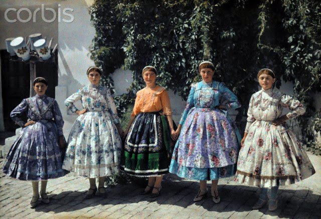 Beautiful+Color+Photos+of+Hungary+in+The+Early+of+1930s+(4).jpg