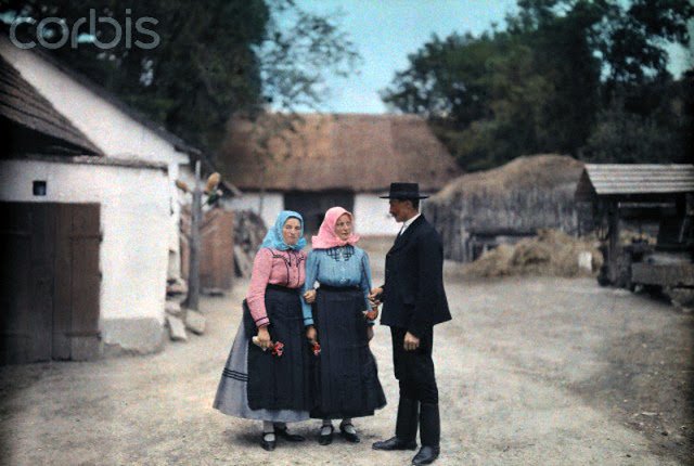 Beautiful+Color+Photos+of+Hungary+in+The+Early+of+1930s+(8).jpg