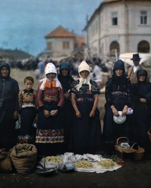 Beautiful+Color+Photos+of+Hungary+in+The+Early+of+1930s+(9).jpg
