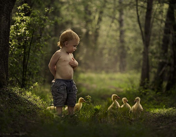 russian-mom-photographs-kids-farm-11.jpg