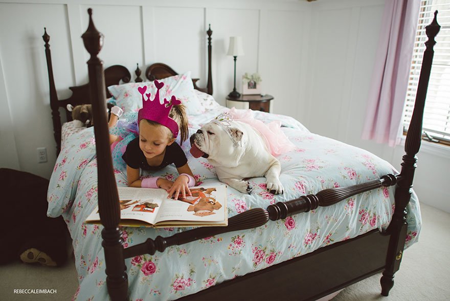 girl-english-bulldog-friendship-photography-lola-harper-rebecca-leimbach-20.jpg