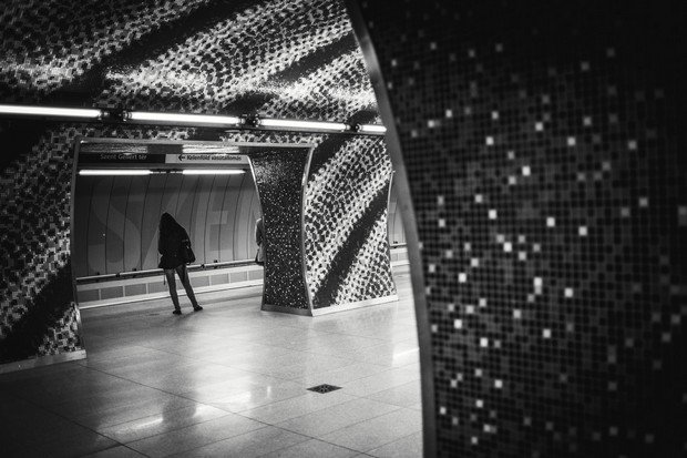 4M_0011