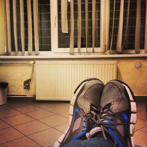 Rendőrségi váró, hajlani órák… Nem én nem én voltam, csak láttam.