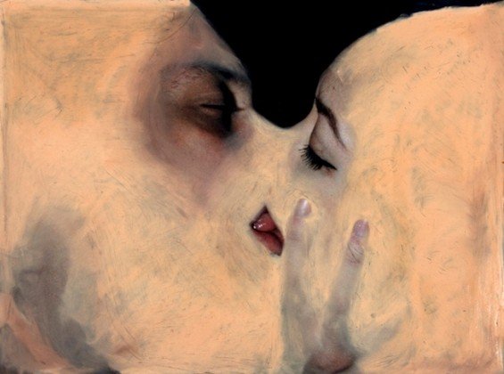 Rik-Garrett-photographs-Symbiosis-kiss