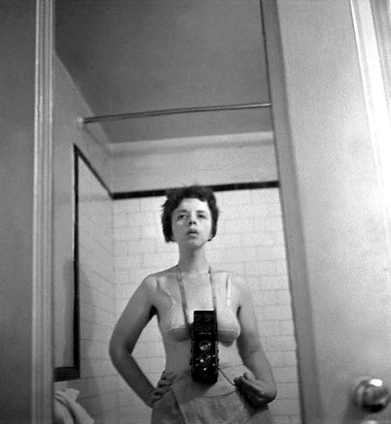 Lisette Model, Self Portrait