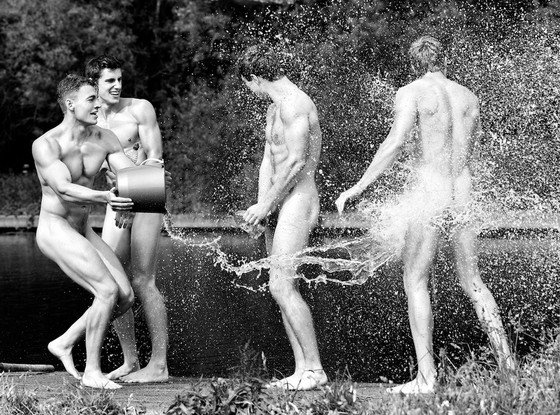 warwick_nude_rowers_calendar